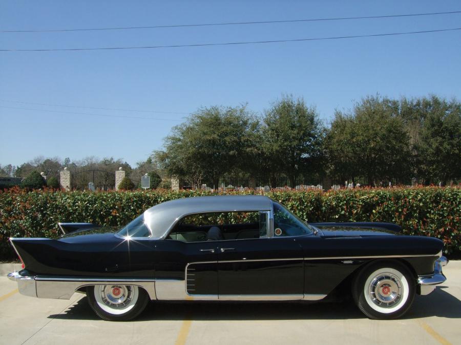  Cadillac Eldorado Brougham 1957 года  (фото 11 из 25)